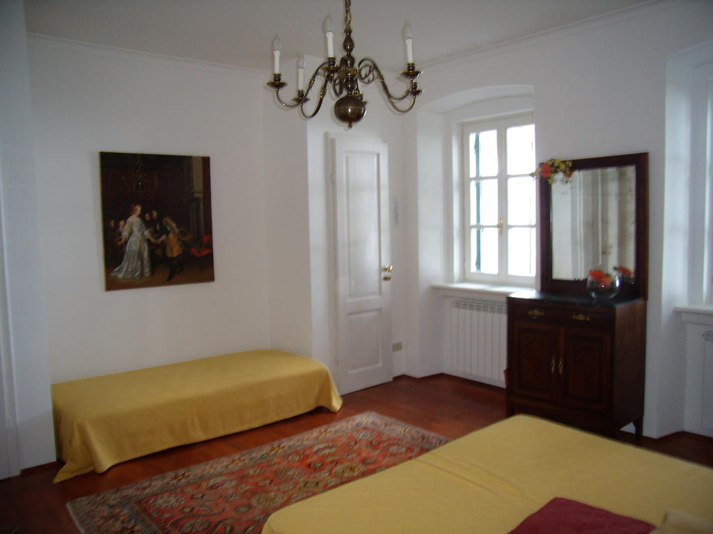Le 5 Muse Bed & Breakfast ตรีเอสเต ห้อง รูปภาพ